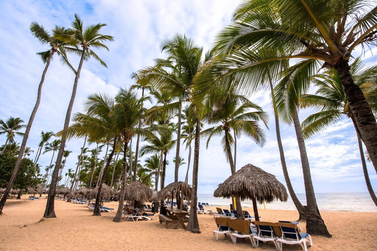 Grand Sirenis Punta Cana Resort & Aquagames Uvero Alto Екстериор снимка Playa Bavaro