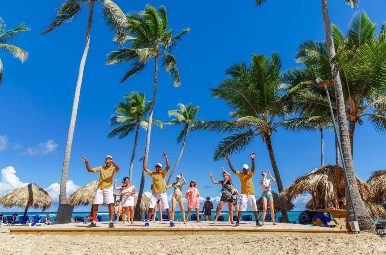 Grand Sirenis Punta Cana Resort & Aquagames Uvero Alto Екстериор снимка ZUMBA® Gold