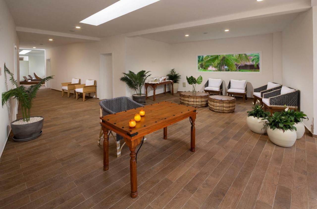 Grand Sirenis Punta Cana Resort & Aquagames Uvero Alto Екстериор снимка The Spa at The Westin
